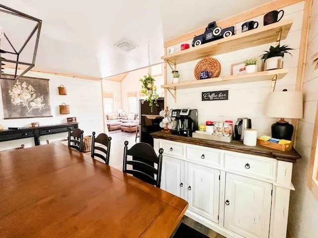 $2,750 | 449 Burbano Creekside Landing, Talking Rock, GA 30175