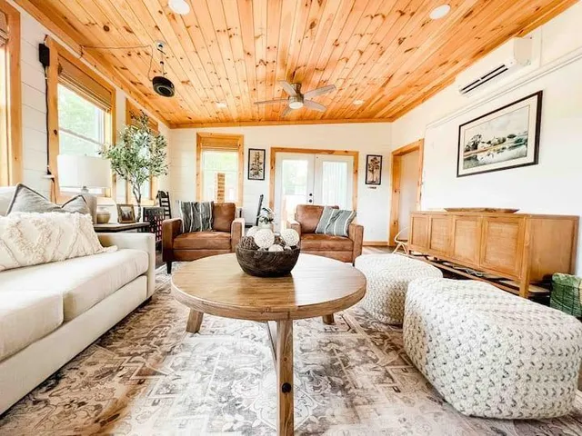 $2,750 | 449 Burbano Creekside Landing, Talking Rock, GA 30175