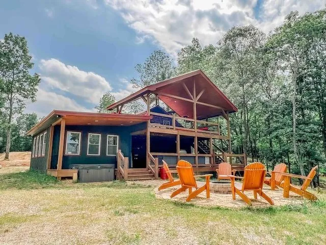 $2,750 | 449 Burbano Creekside Landing, Talking Rock, GA 30175