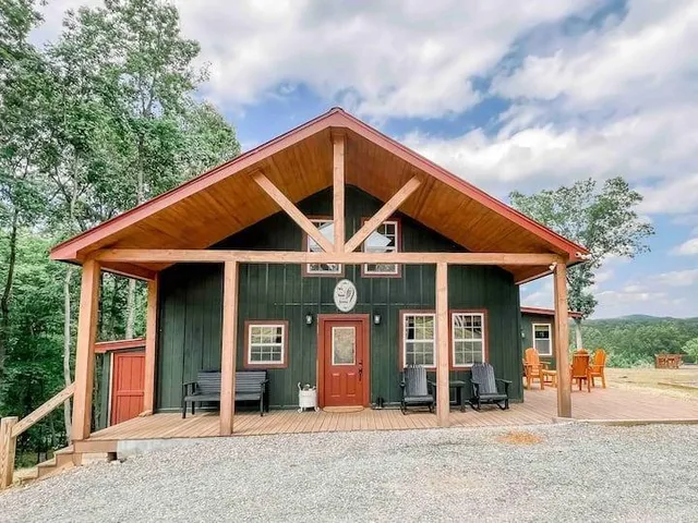 $2,750 | 449 Burbano Creekside Landing, Talking Rock, GA 30175