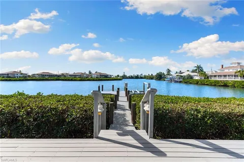 $1,690,000 | 418 Panay Avenue, Naples, FL 34113