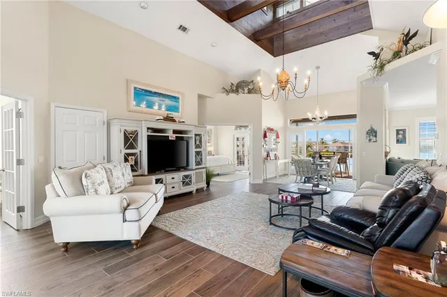 $1,690,000 | 418 Panay Avenue, Naples, FL 34113