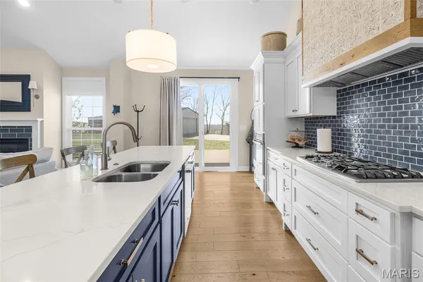 $630,000 | 250 Corvette Rose Lane, Jackson, MO 63755