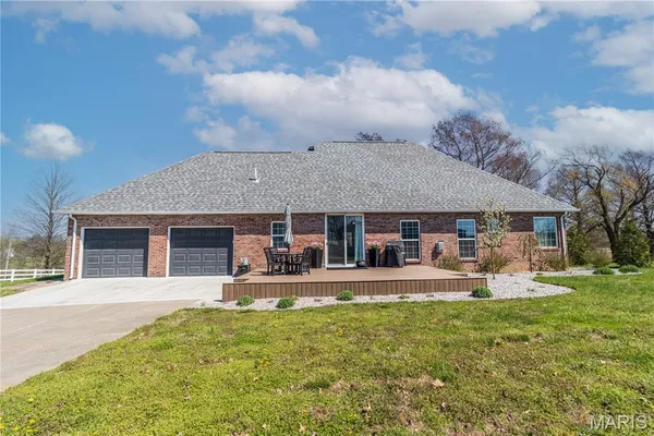 $630,000 | 250 Corvette Rose Lane, Jackson, MO 63755