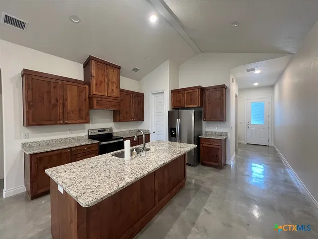 $1,995 | 274 Kerlick Lane, New Braunfels, TX 78130