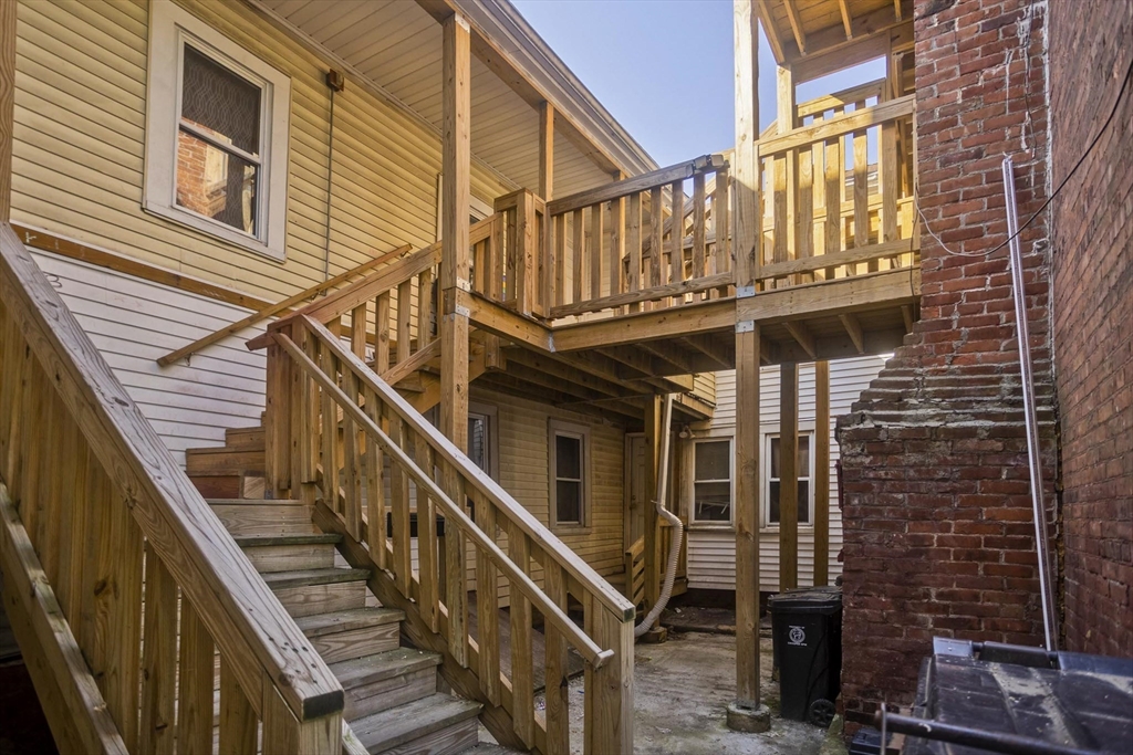 89-95 School Street Chicopee, MA 01013 - Photo 36 of 39 a view of entryway