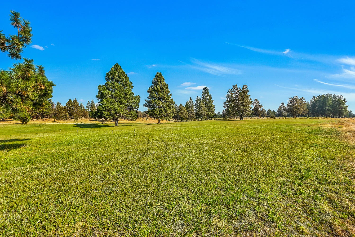 18880 Kuhlman Road Bend, OR 97703 - Photo 38 of 44 OReilly_20201009_41_7895_72ppi
