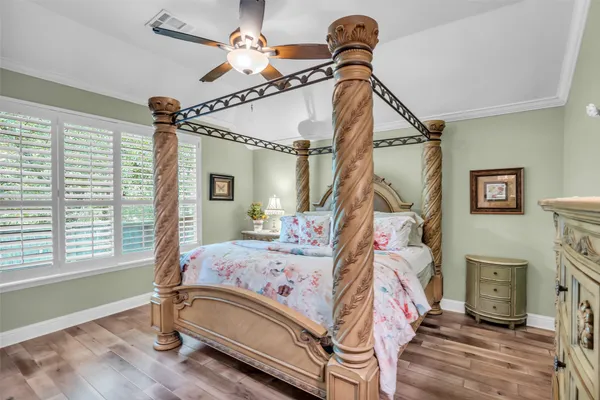 $425,000 | 3 Veranda Ridge Drive, The Woodlands, TX 77382