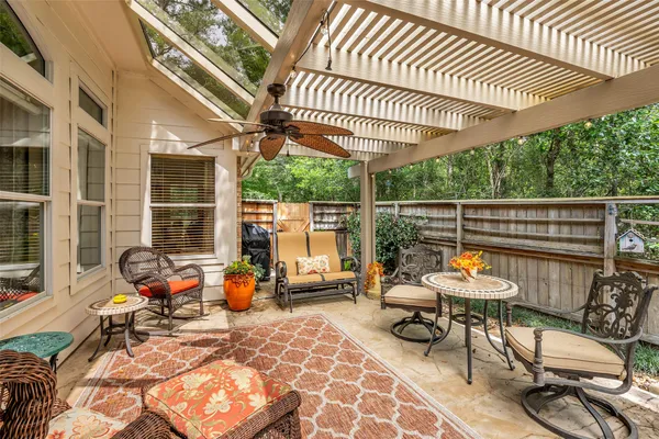 $425,000 | 3 Veranda Ridge Drive, The Woodlands, TX 77382