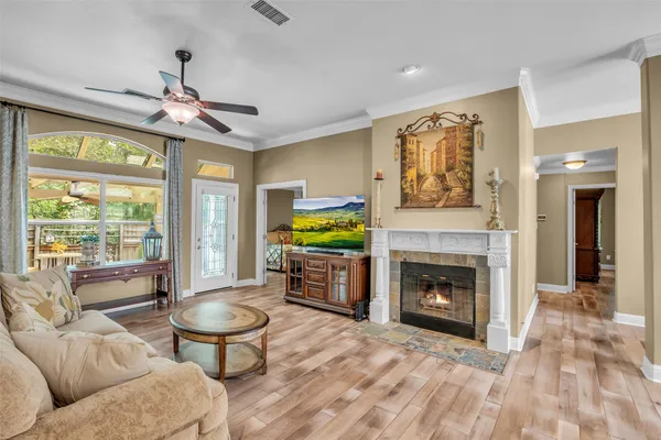 $425,000 | 3 Veranda Ridge Drive, The Woodlands, TX 77382
