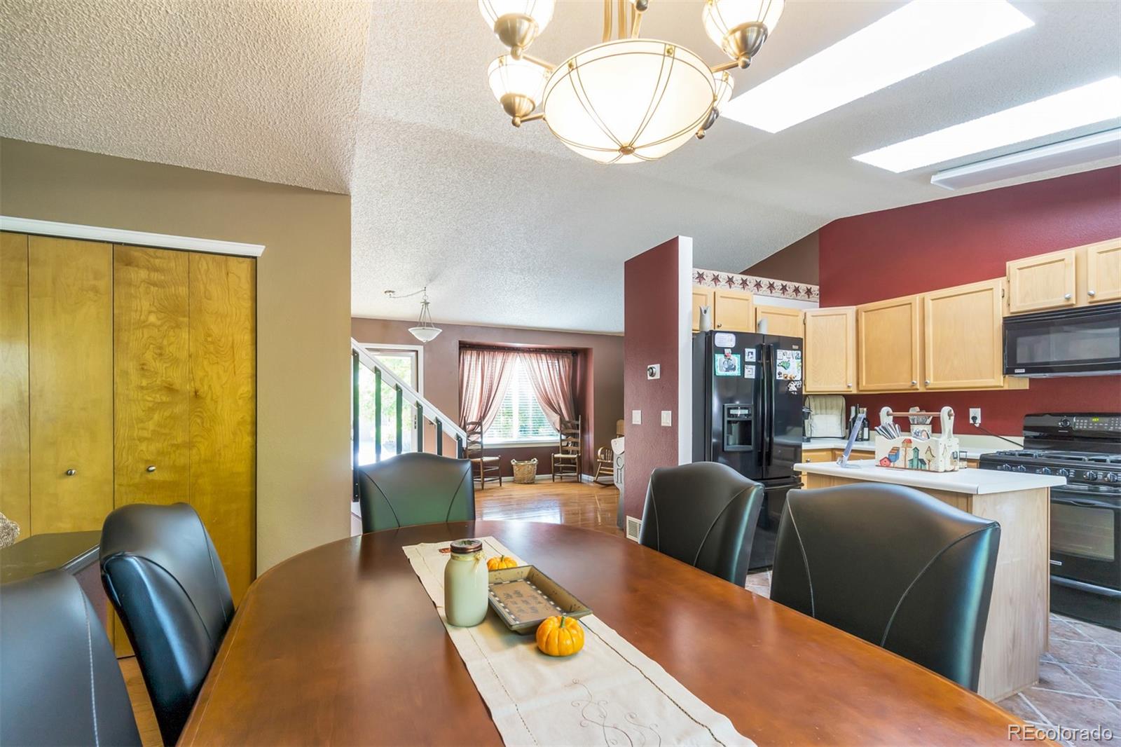 6347 Monterey Place Highlands Ranch, CO 80130 - Photo 9 of 25 Gallery Image 9