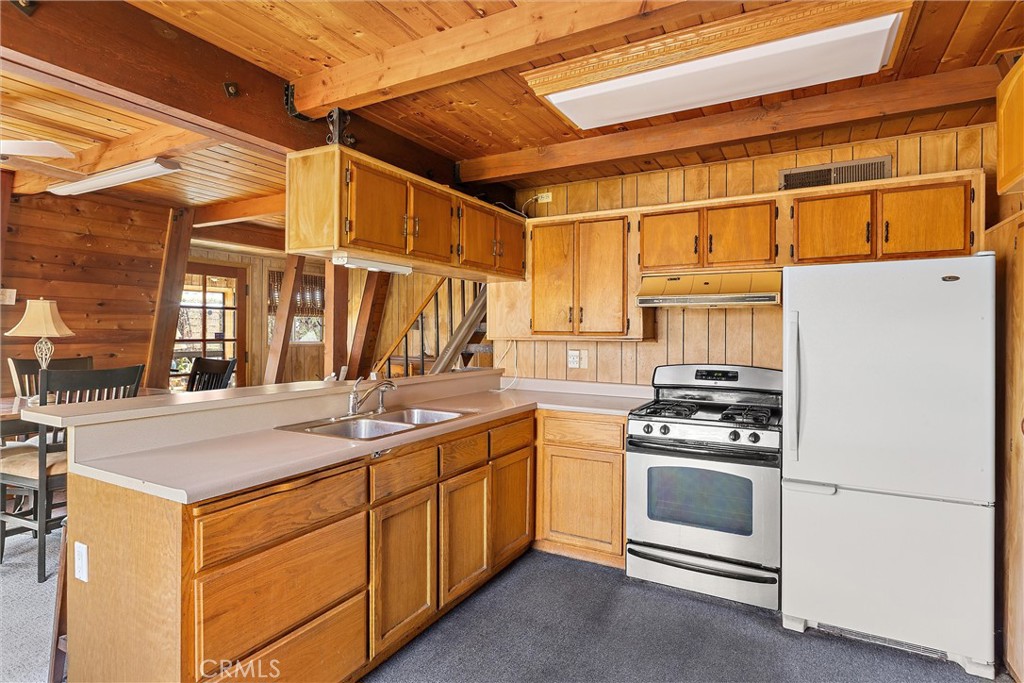 21 12th Street Cayucos, CA 93430 - Photo 11 of 28
