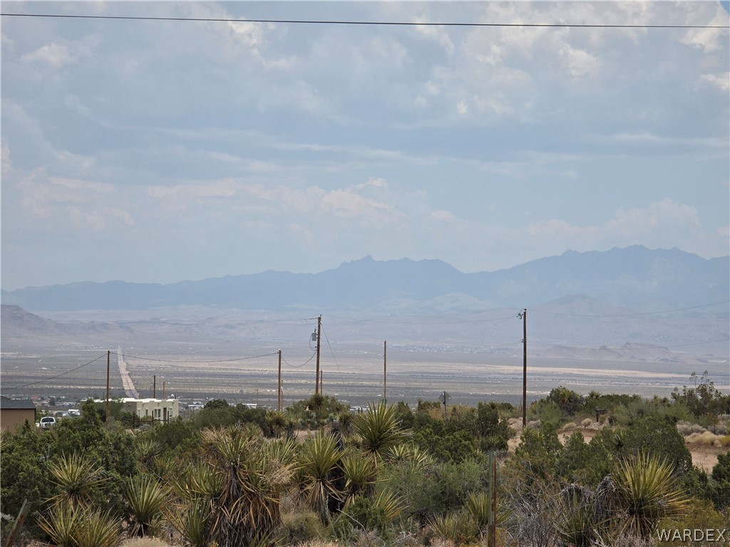 2098 Dewey Road Golden Valley, AZ 86413 - Photo 43 of 47 View