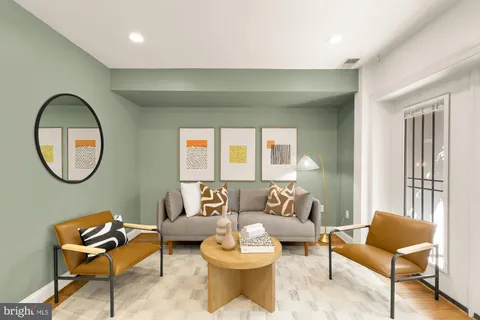 $575,000 | 2432 Ontario Road Northwest, Unit 1, Washington, DC 20009