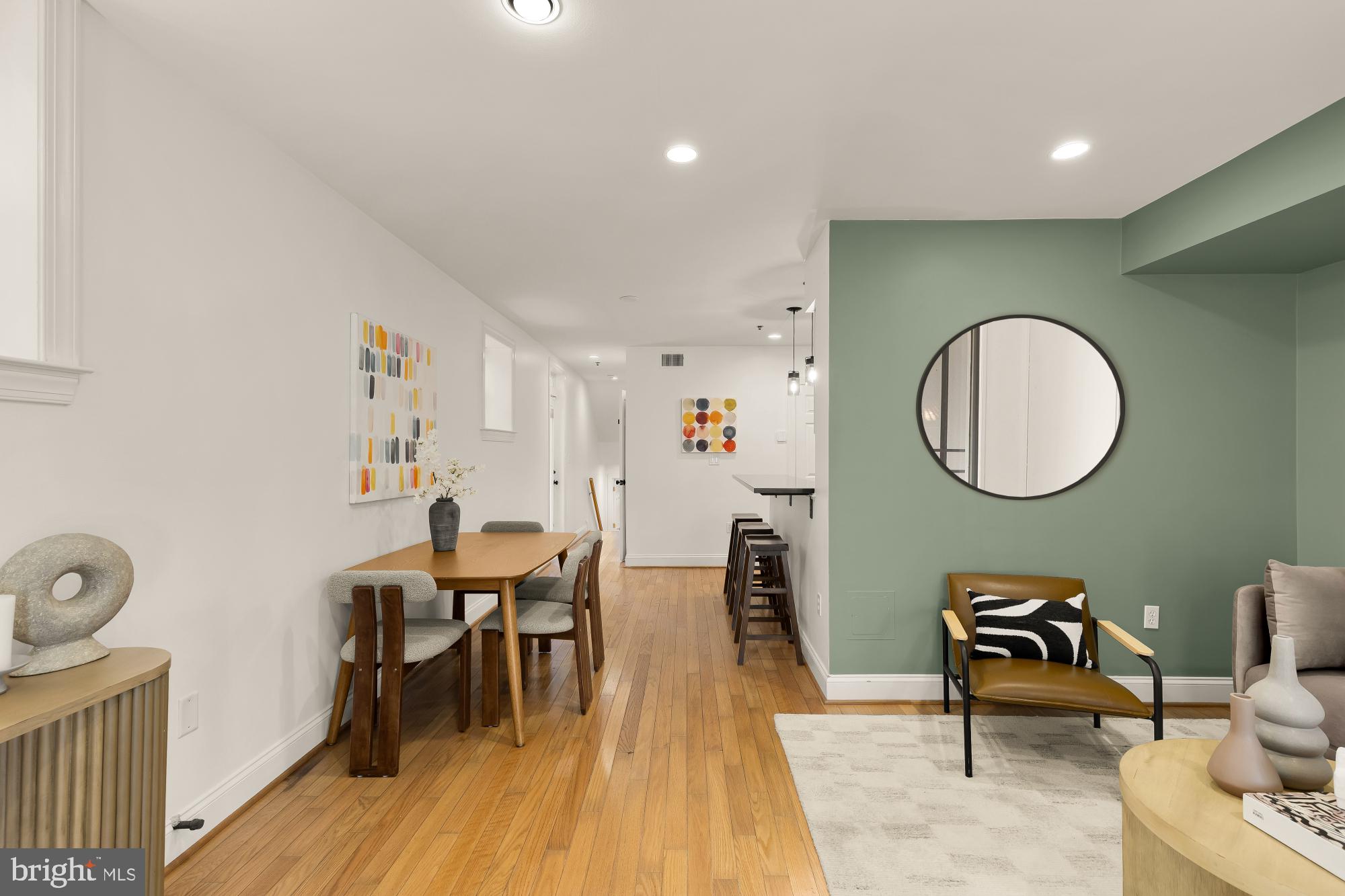 2432 Ontario Road Northwest, Unit 1 Washington, DC 20009 - Photo 3 of 18