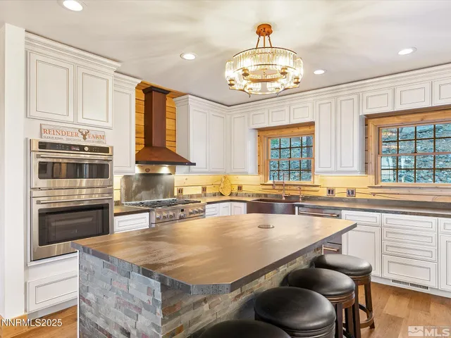 $2,245,000 | 2196 Genoa Heights Lane, Genoa, NV 89411