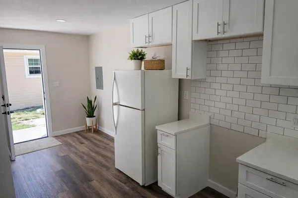 $1,595 | 1455 Honor Drive, DeSoto, TX 75115