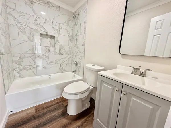 $1,595 | 1455 Honor Drive, DeSoto, TX 75115