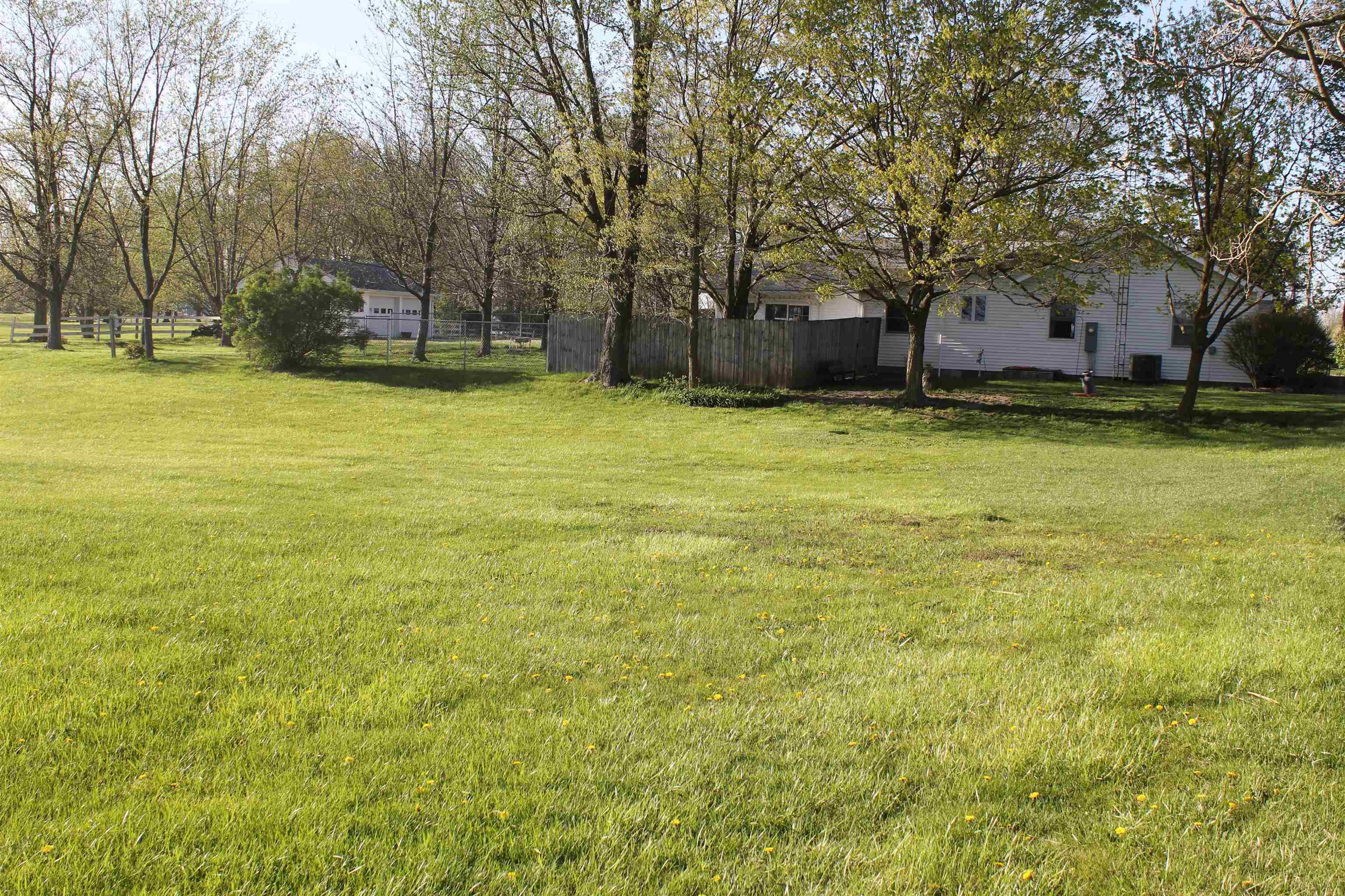 5836 South Como Road Portland, IN 47371 - Photo 3 of 20 Gallery Image 3