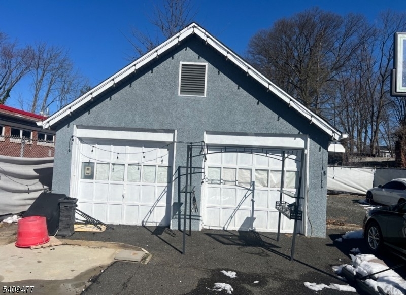 2485 Vauxhall Road Union, NJ 07083 - Photo 7 of 22