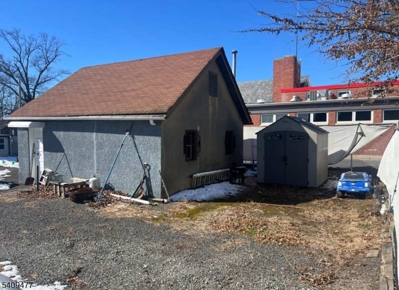 2485 Vauxhall Road Union, NJ 07083 - Photo 8 of 22