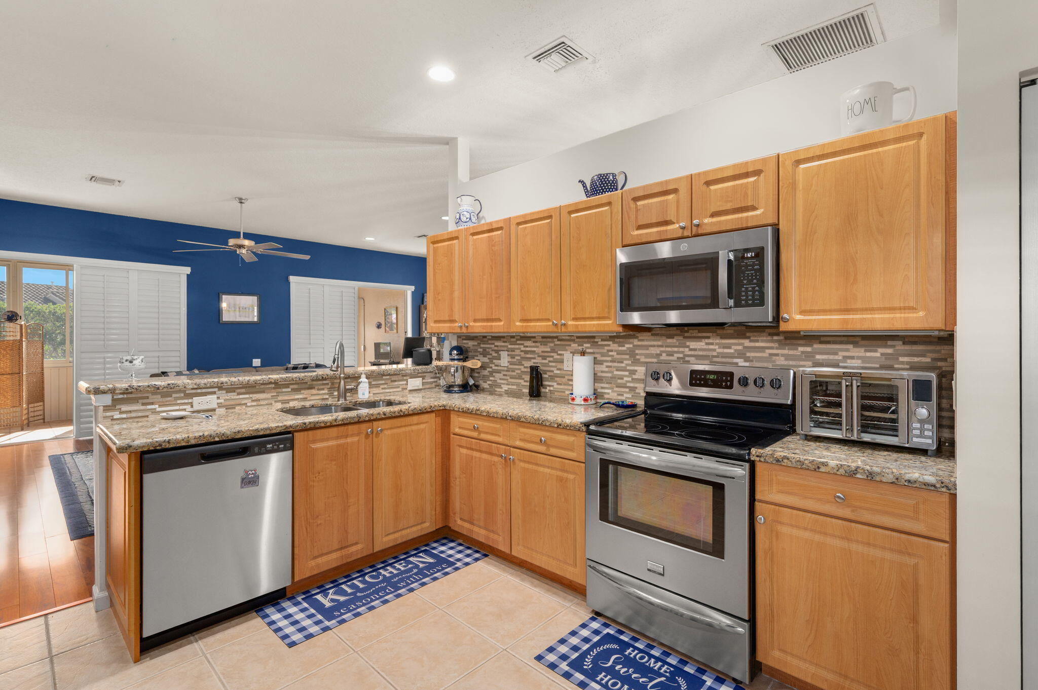 305 Springview Loop Port St. Lucie, FL 34986 - Photo 12 of 49 KITCHEN