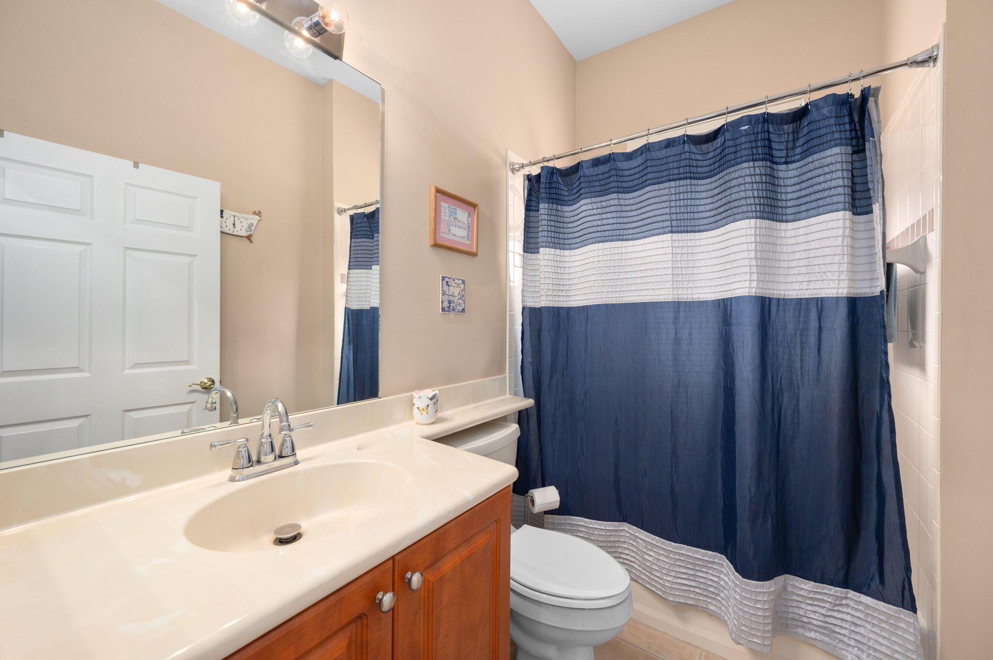 305 Springview Loop Port St. Lucie, FL 34986 - Photo 19 of 49 BATHROOM 2