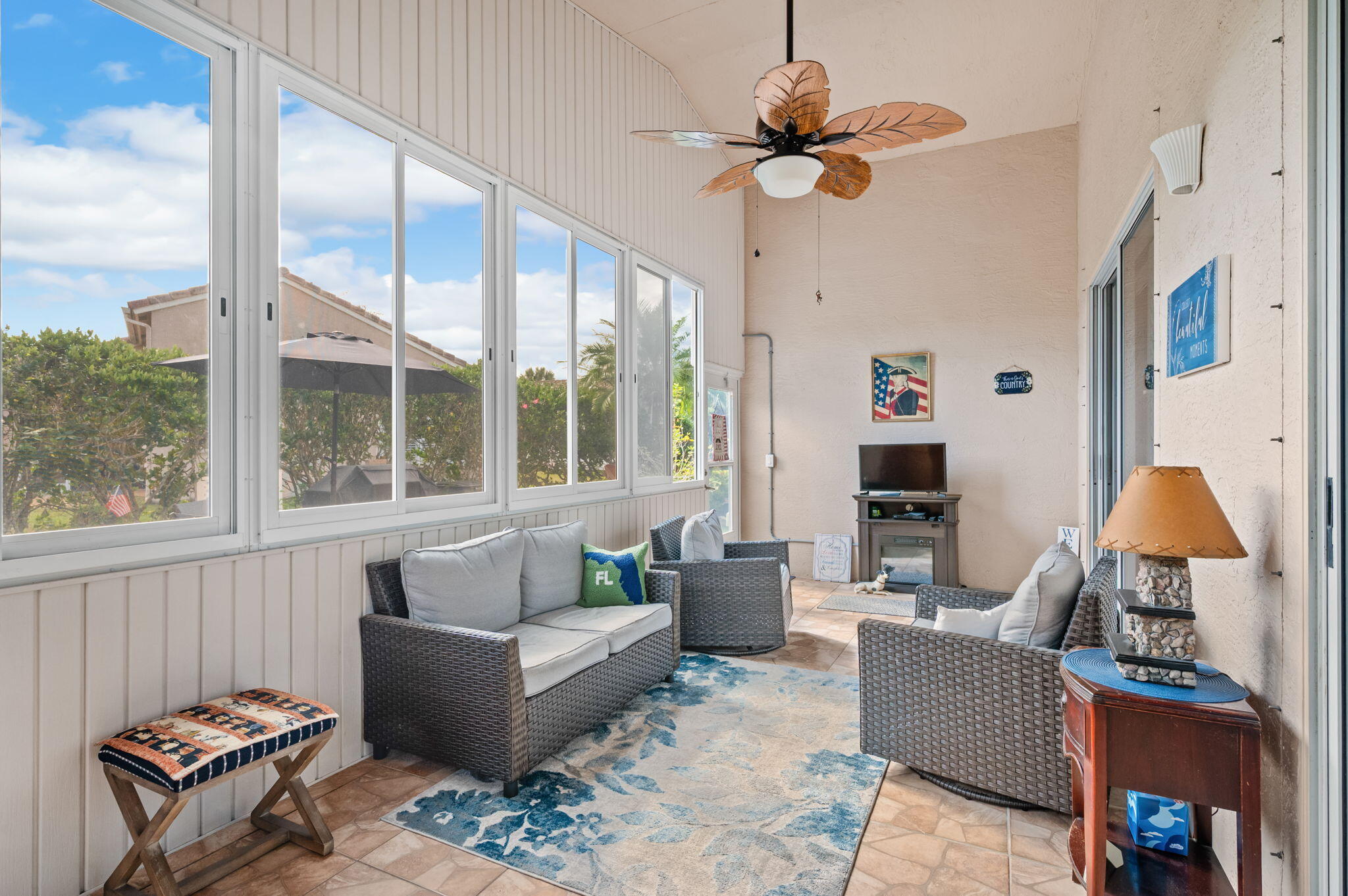 305 Springview Loop Port St. Lucie, FL 34986 - Photo 21 of 49 ENCLOSED PATIO