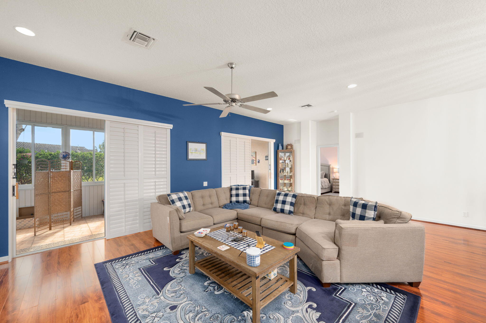 305 Springview Loop Port St. Lucie, FL 34986 - Photo 8 of 49 LIVING ROOM