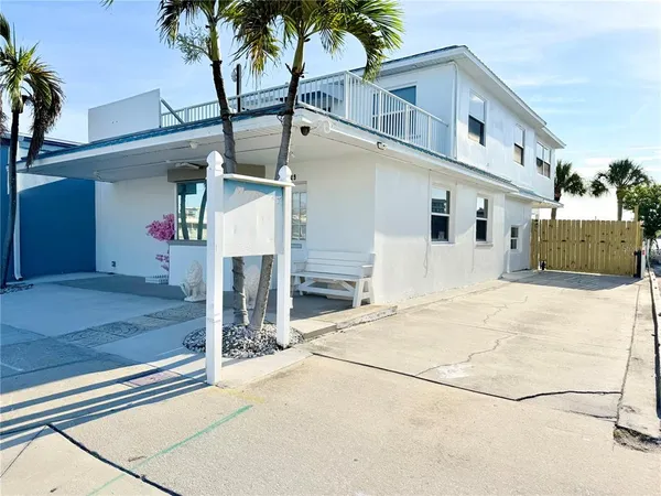 $8,500 | 17729 Gulf Boulevard, Redington Shores, FL 33708