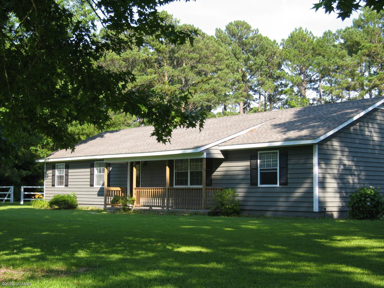 427 Austin Road Beaufort, NC 28516 - Photo 1 of 9 Main View