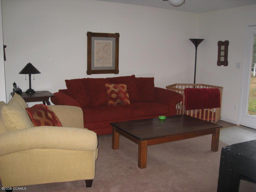 427 Austin Road Beaufort, NC 28516 - Photo 5 of 9 Living Room