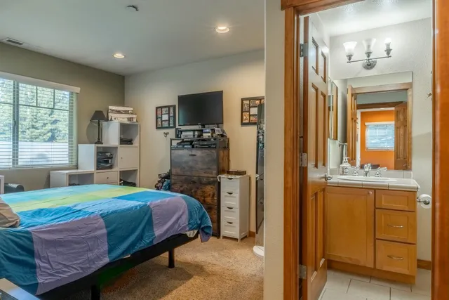 $749,000 | 463 Mono Street, Unit 1, Mammoth Lakes, CA 93546