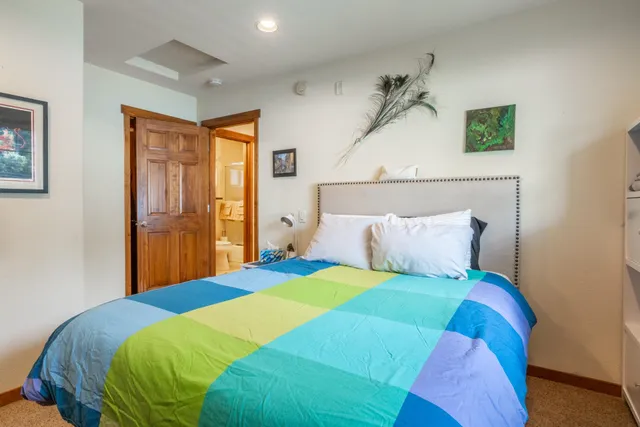 $749,000 | 463 Mono Street, Unit 1, Mammoth Lakes, CA 93546