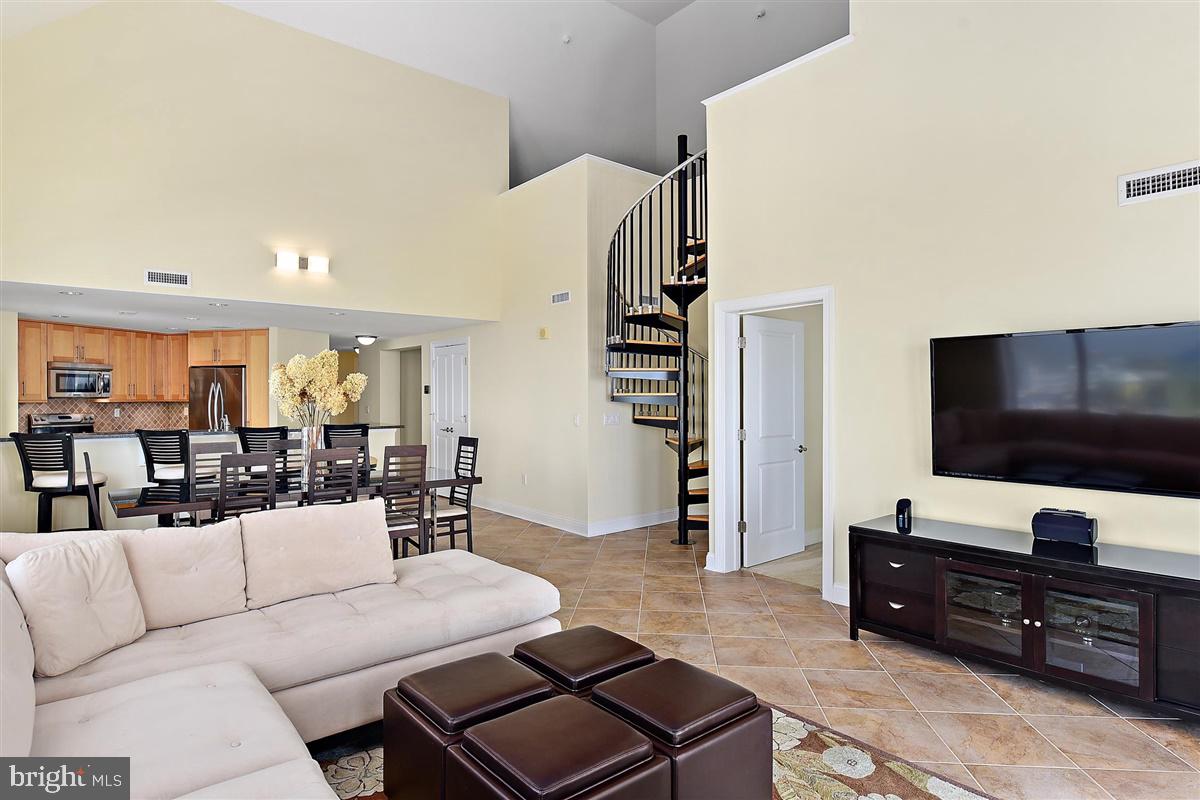 6 60th Street, Unit 706 Ocean City, MD 21842 - Photo 13 of 77