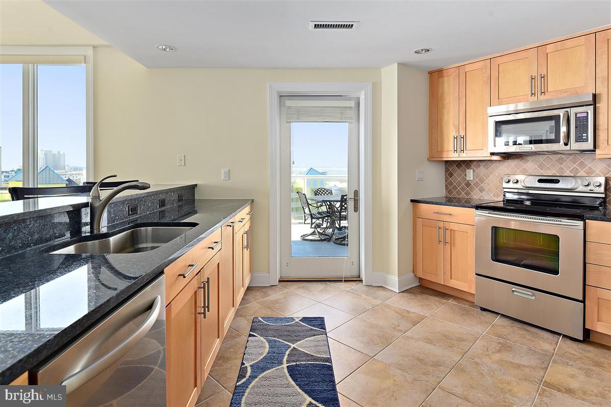 6 60th Street, Unit 706 Ocean City, MD 21842 - Photo 16 of 77