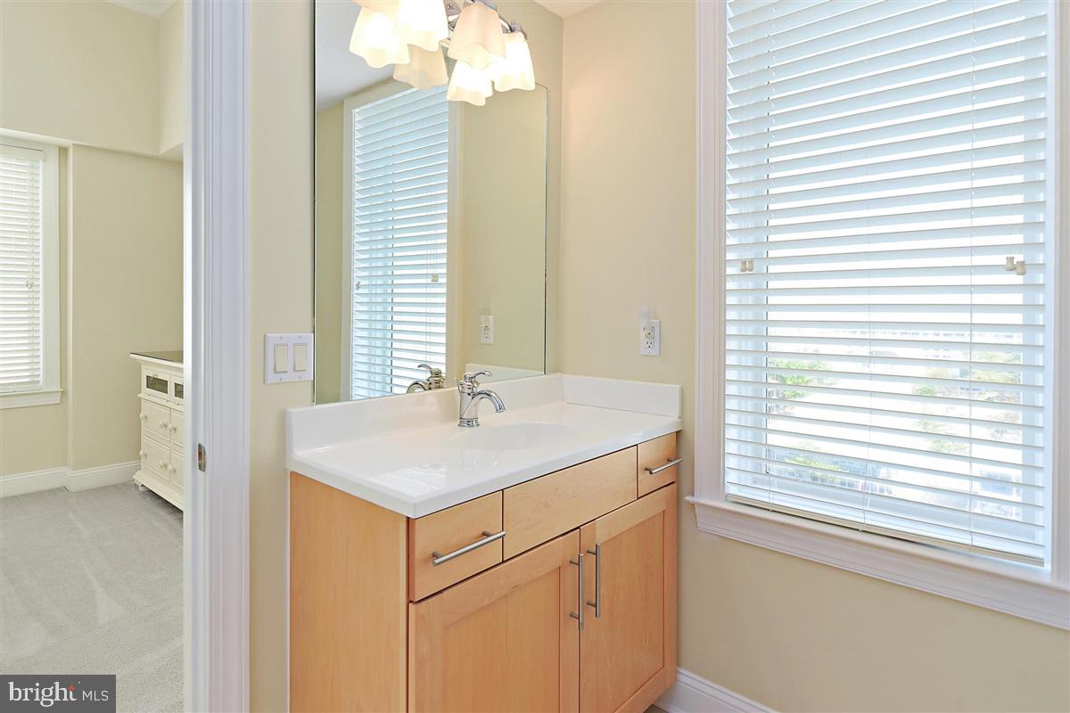 6 60th Street, Unit 706 Ocean City, MD 21842 - Photo 38 of 77