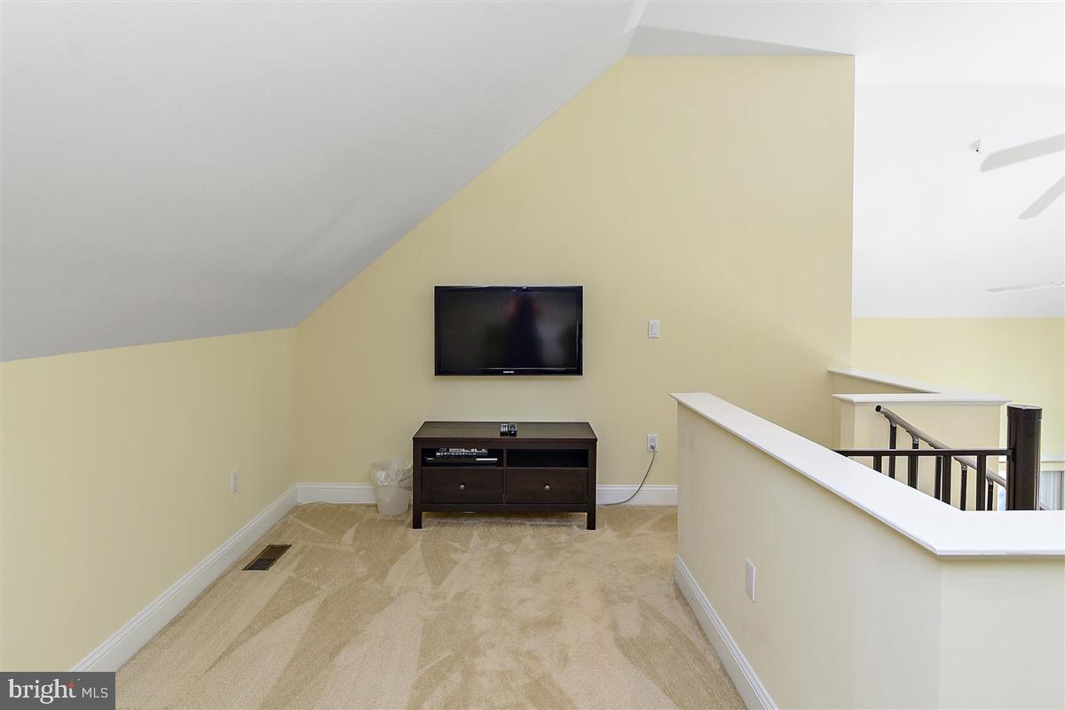 6 60th Street, Unit 706 Ocean City, MD 21842 - Photo 46 of 77