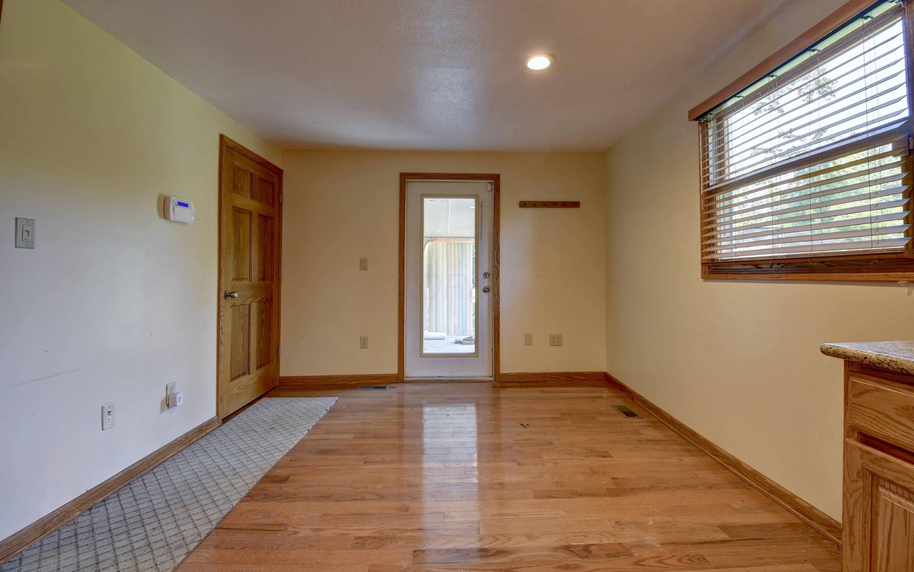 3993 Wadsworth Road Norton, OH 44203 - Photo 15 of 48