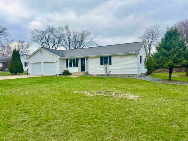$230,000 | 2016 Felix Place, Plymouth, IN 46563