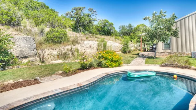 a view of outdoor sitting area