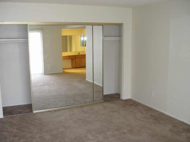 6429 West Camelback Road Phoenix, AZ 85033 - Photo 4 of 6 Additional Photo