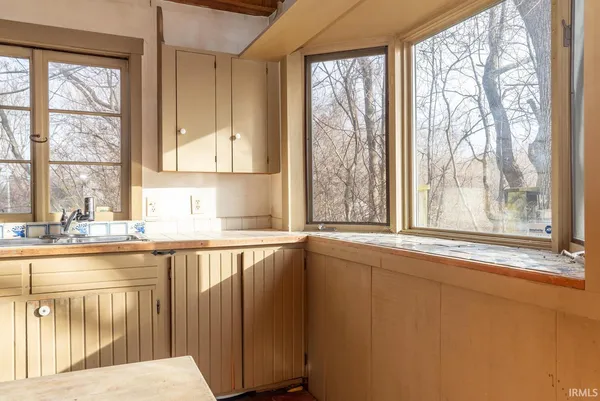 $249,900 | 2176 Highway 45, Solsberry, IN 47459