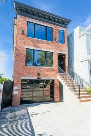 $4,850 | 225 Columbia Avenue, Unit 1, Jersey City, NJ 07307