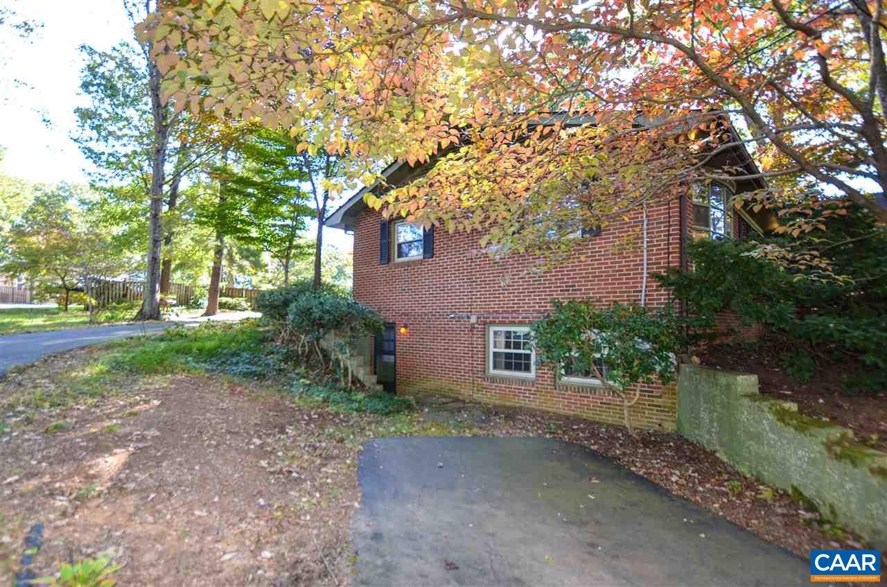 5770 Willow Spring Road Crozet, VA 22932 - Photo 12 of 49 a house in middle of forest
