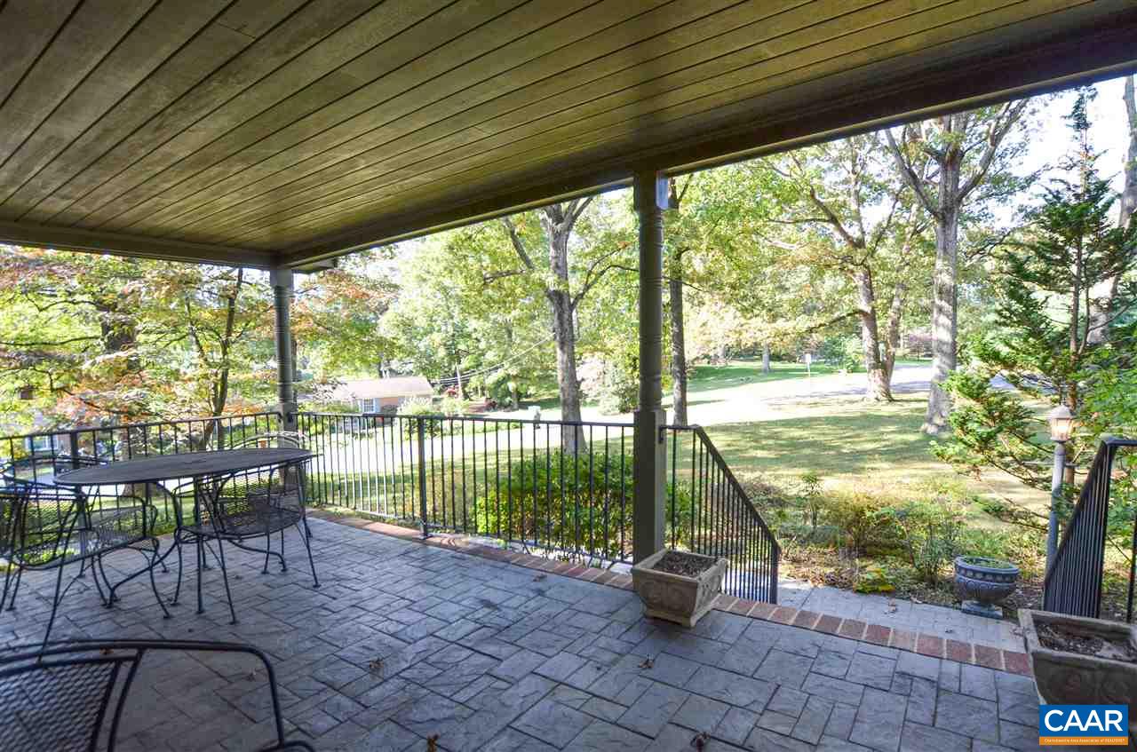 5770 Willow Spring Road Crozet, VA 22932 - Photo 7 of 49 a garden view with a seating space