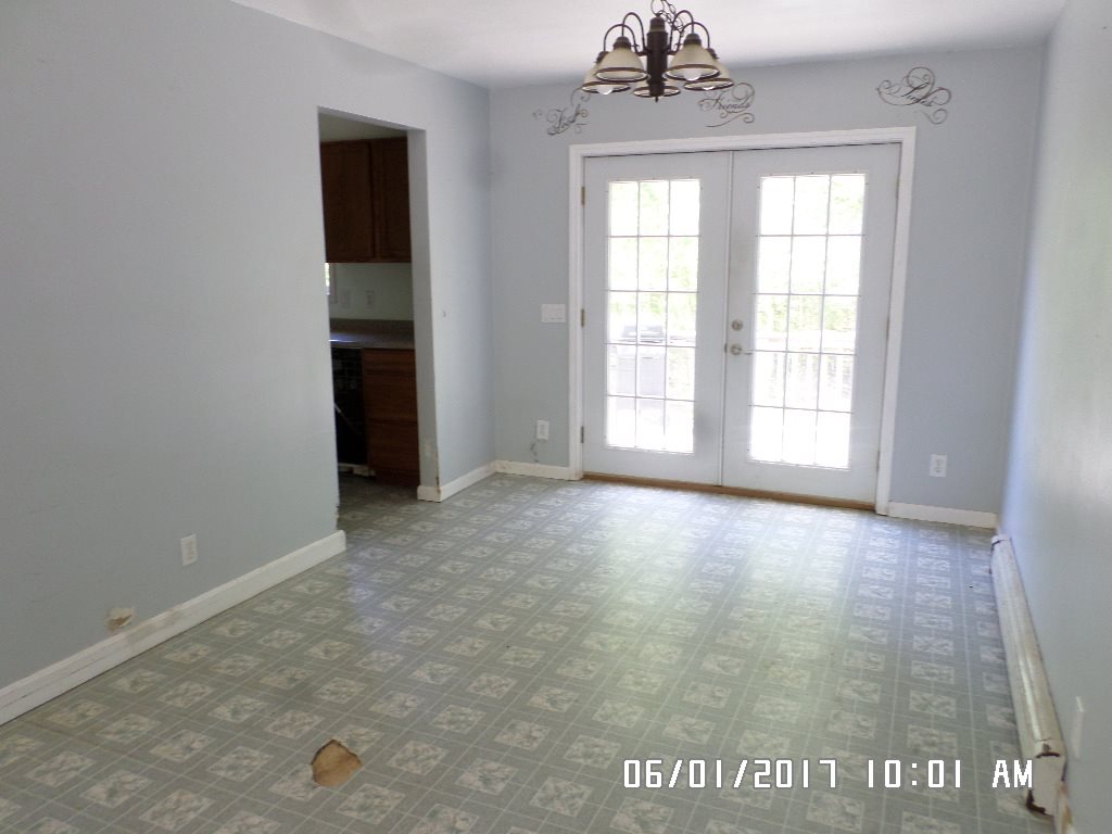 135 Oak Hill Road Lebanon, ME 04027 - Photo 5 of 13 Gallery Image 5
