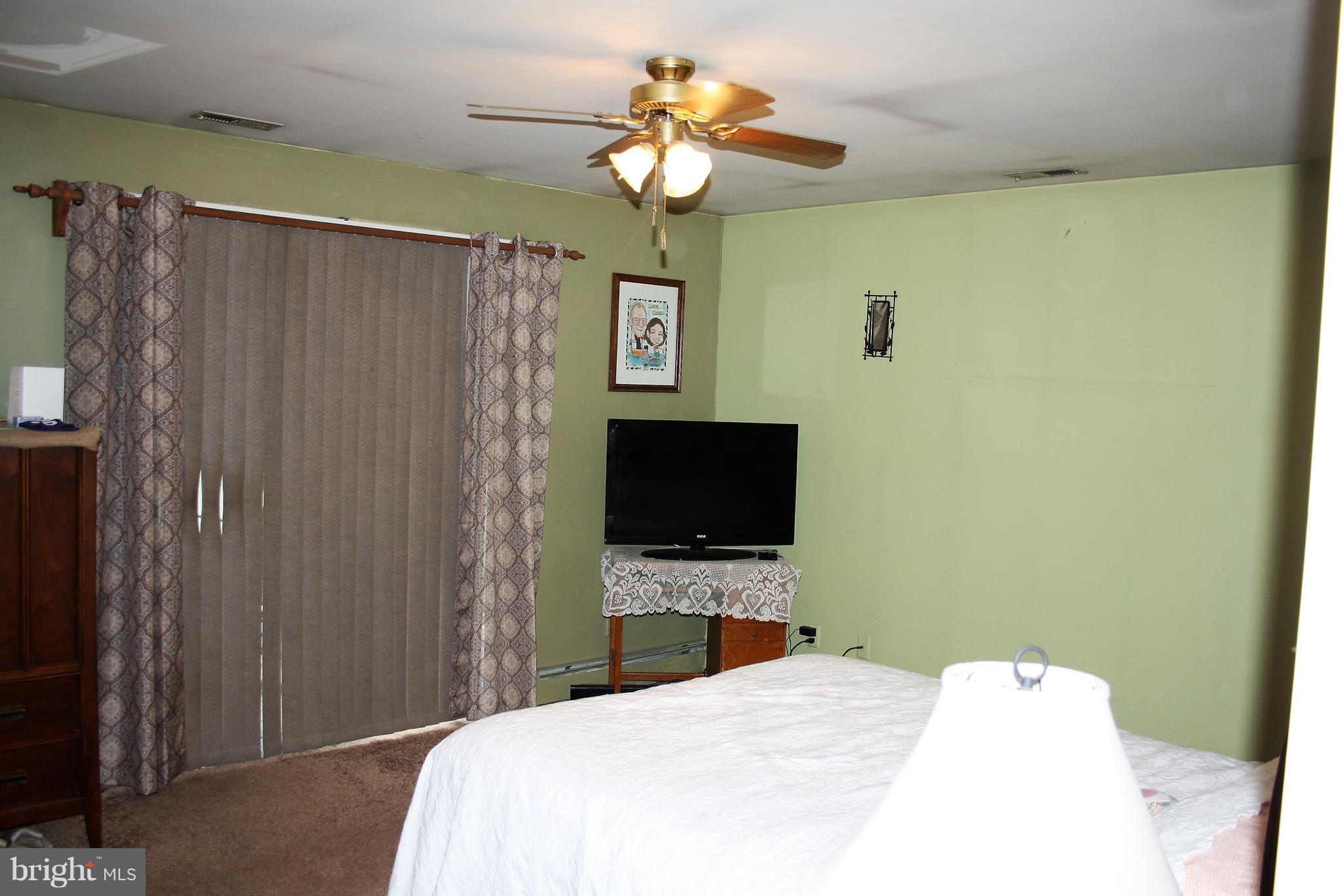 25812 Royal Oak Road Newcomb, MD 21653 - Photo 16 of 25 Bedroom (Master) 3
