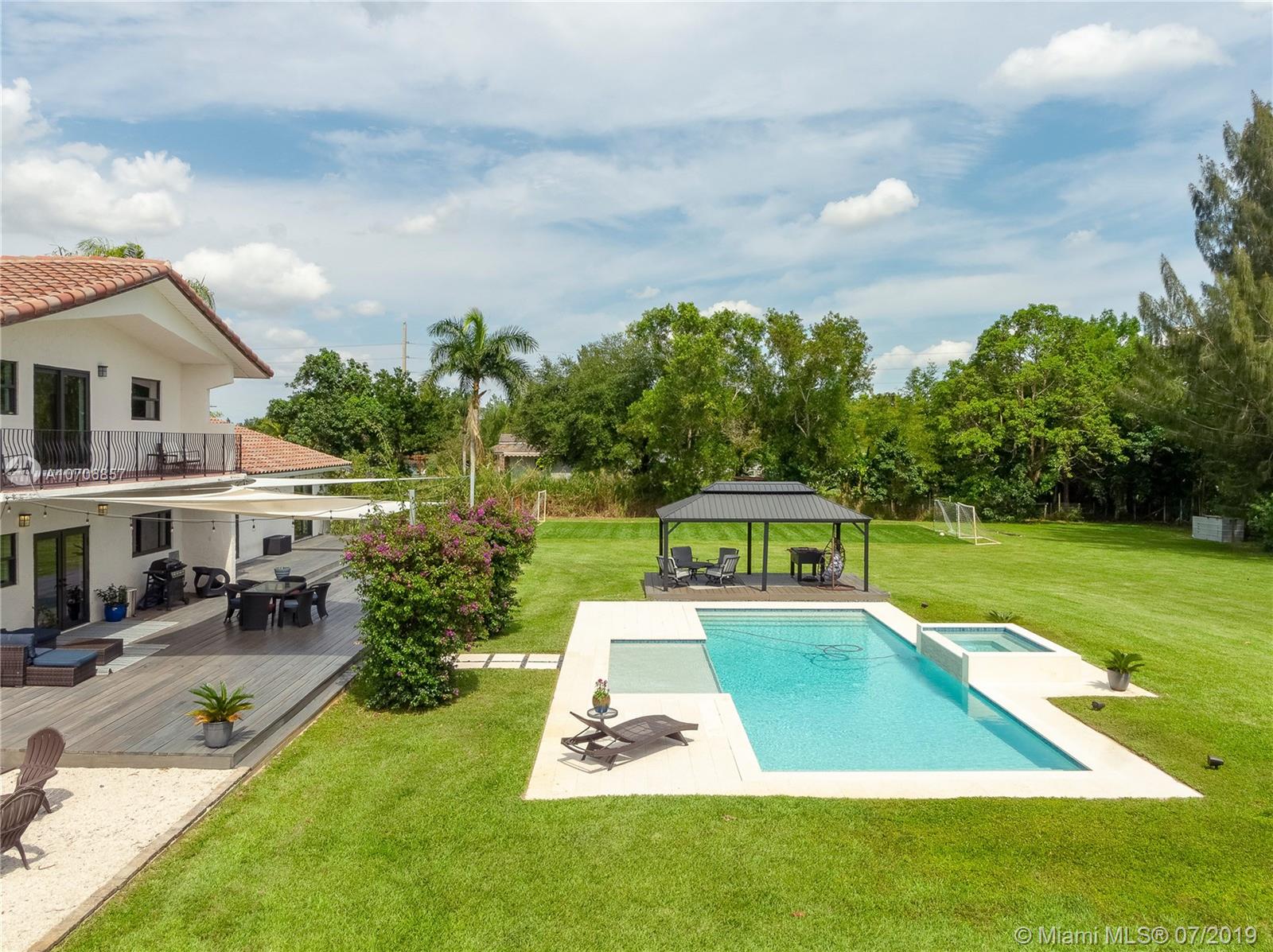 19100 Southwest 56th Street Southwest Ranches, FL 33332 - Photo 15 of 53
