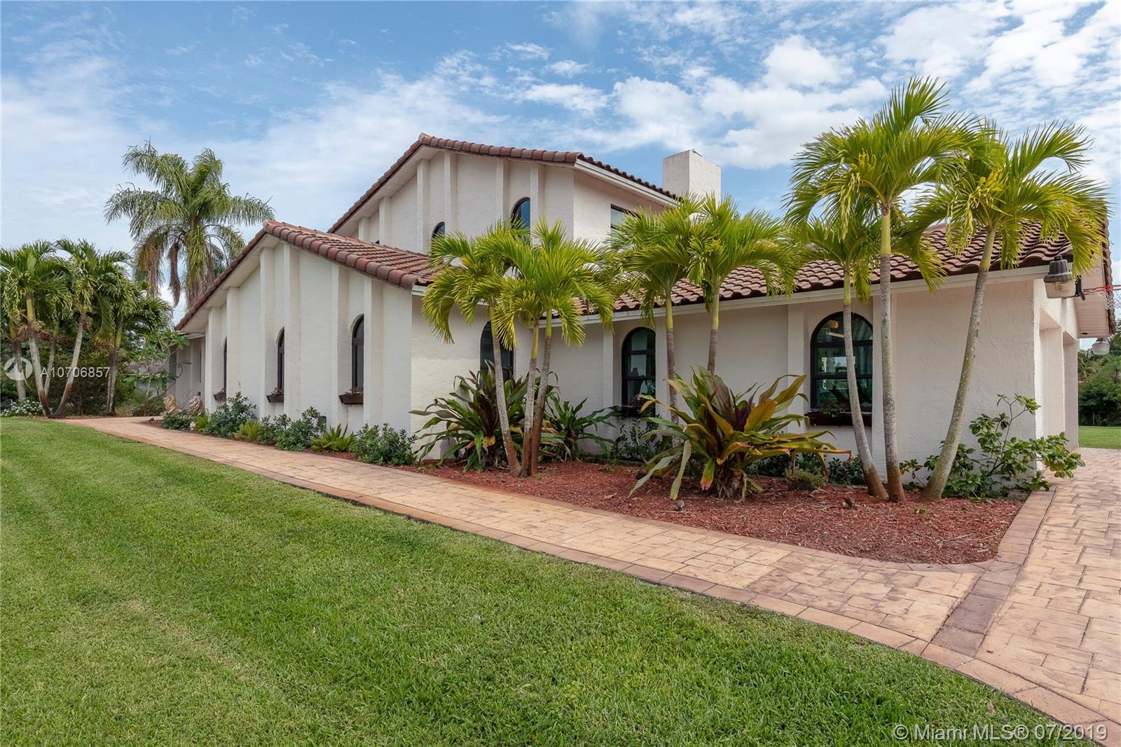 19100 Southwest 56th Street Southwest Ranches, FL 33332 - Photo 19 of 53
